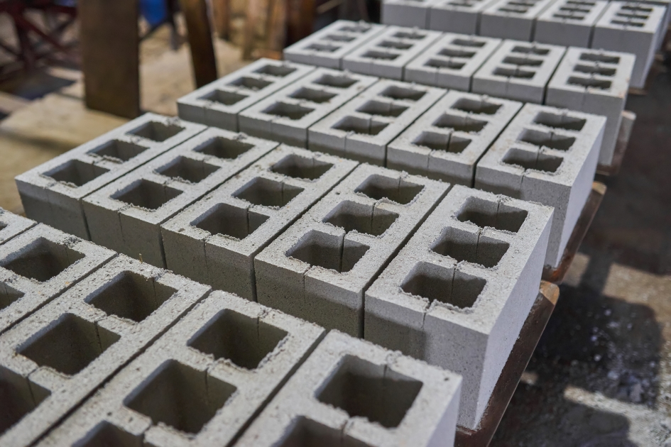 Renovation with the best cement block sealer: Home improvement in progress